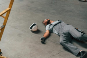 Czym jest stężenie pośmiertne i jak przebiega?